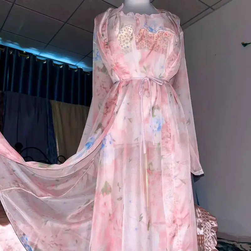 Розовая шелковая прозрачная но – обзор и цена Robe Silk Women
